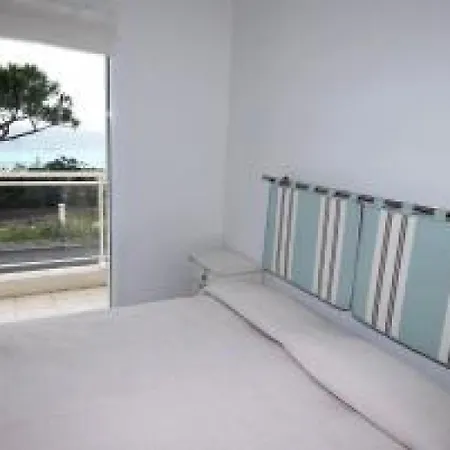 Appartement Stunning 2 Bed, 2 Bath On The Sea Front Has Swimming Pool And Is A Secure Modern Building 464